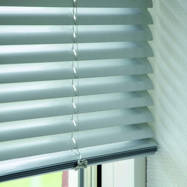 Best Venetian Blinds Manufacturer And Supplier In Delhi